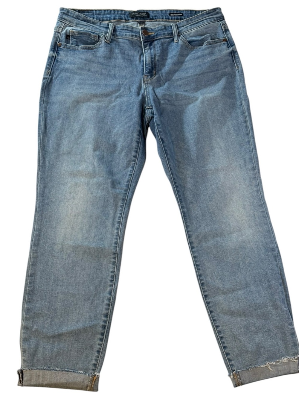 Judy Blue Relaxed Fit Light Wash Cuffed Jeans 15/32 - Picture 3 of 13